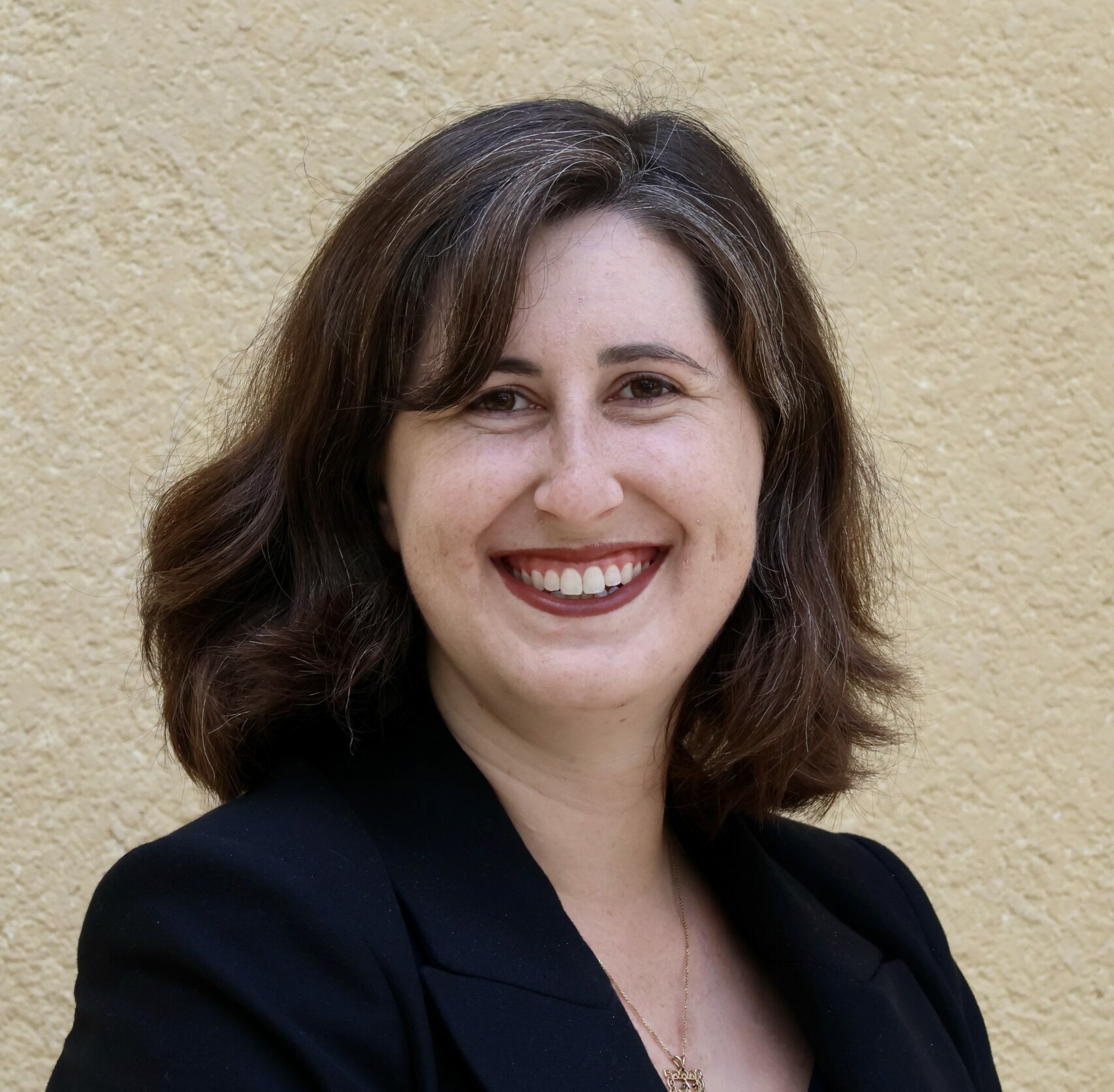 Rabbi Rebecca Benoff - Assistant Rabbi